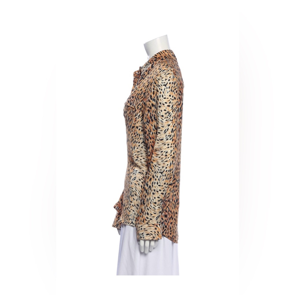 Le Superbe Leopard Print Long Sleeve Button-Up Top. Pants also available. - Picture 2 of 4